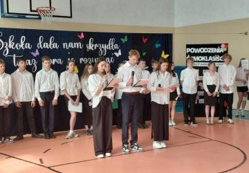 Pożegnanie ósmoklasistów